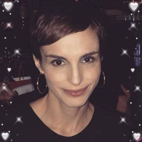 Meet your Posher, Kim - Picture 1 of 1